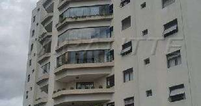 Apartamento de 189m² com 4 quartos em Água Fria