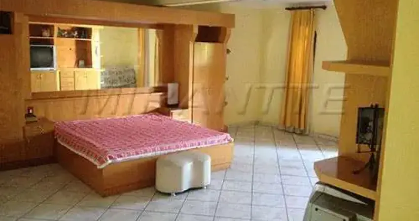 Casa com 4 quartos à venda na Rua Sebastião Alves de Sousa, Vila Miriam, São Paulo