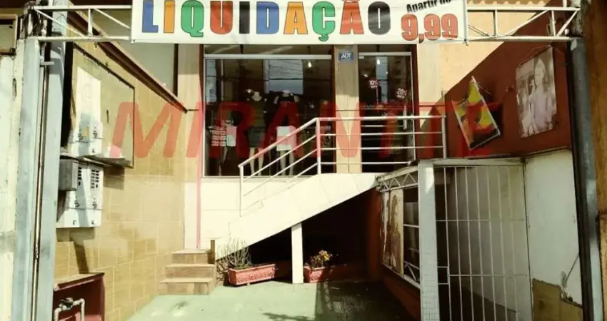 Sobrado com 2 quartos em Santana