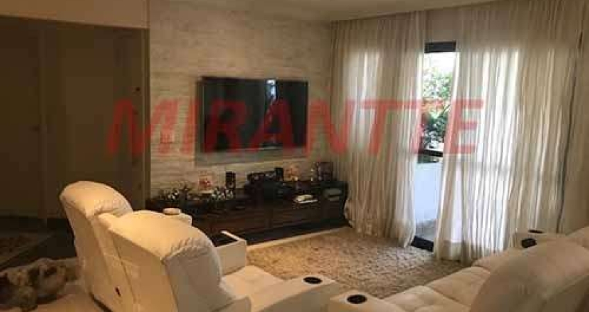 Apartamento de 209m² com 4 quartos em Santana