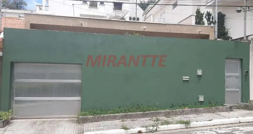 Casa terrea de 216m² com 3 quartos em barro branco (zona norte)