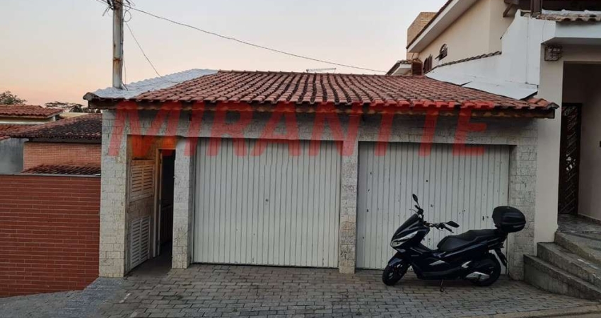 Sobrado de 120m² com 3 quartos em Tremembe