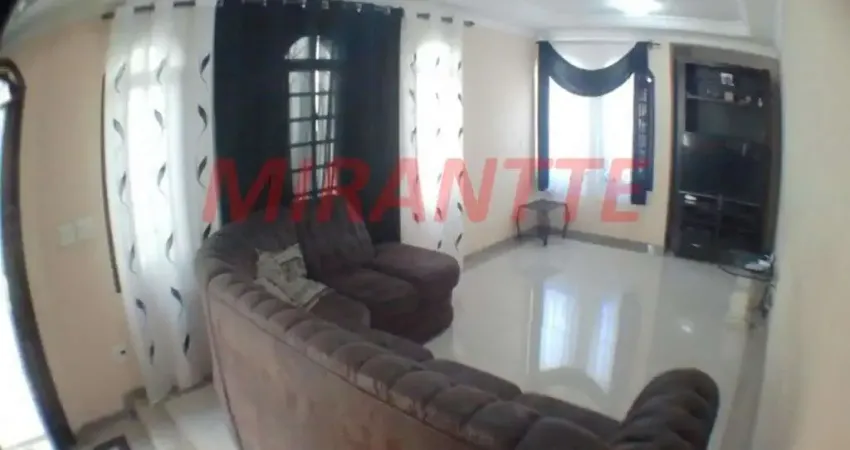Sobrado de 165m² com 3 quartos em Vila Erna