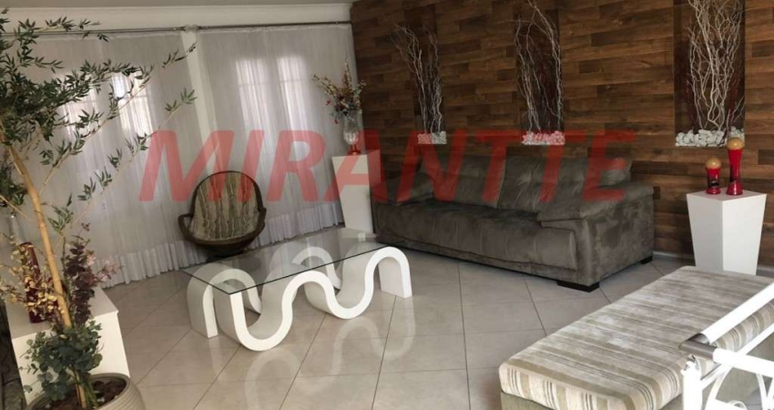 Casa com 3 quartos à venda na Rua Tanque Velho, Vila Nivi, São Paulo