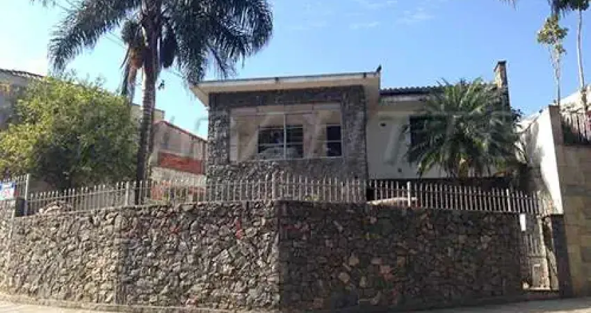 Casa terrea de 200m² com 4 quartos em Parque Casa De Pedra