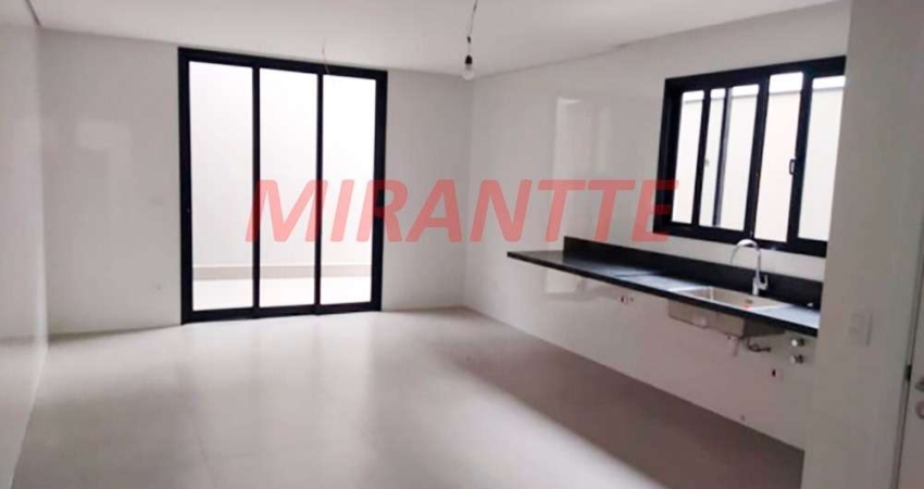 Sobrado de 220m² com 3 quartos em Jardim Guapíra
