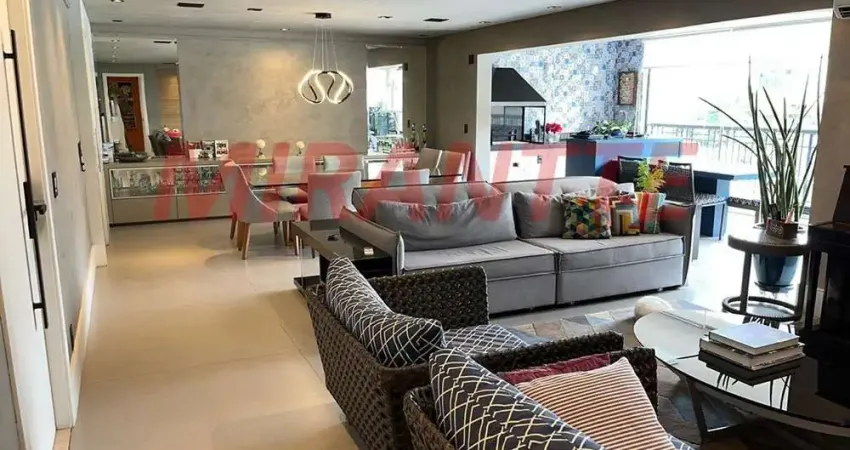 Apartamento de 189m² com 3 quartos em Santana