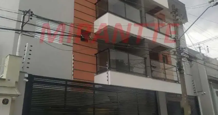 Apartamento de 52m² com 2 quartos em Água Fria