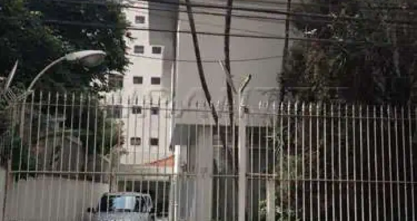 Sobrado de 291m² com 4 quartos em Santana