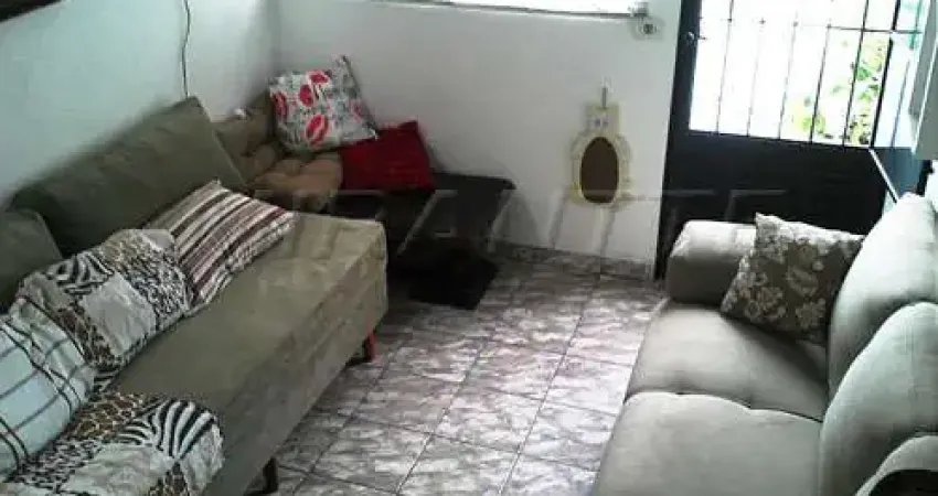 Sobrado de 90m² com 2 quartos em Vila Amelia