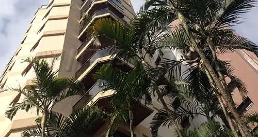 Apartamento de 193m² com 3 quartos em Água Fria