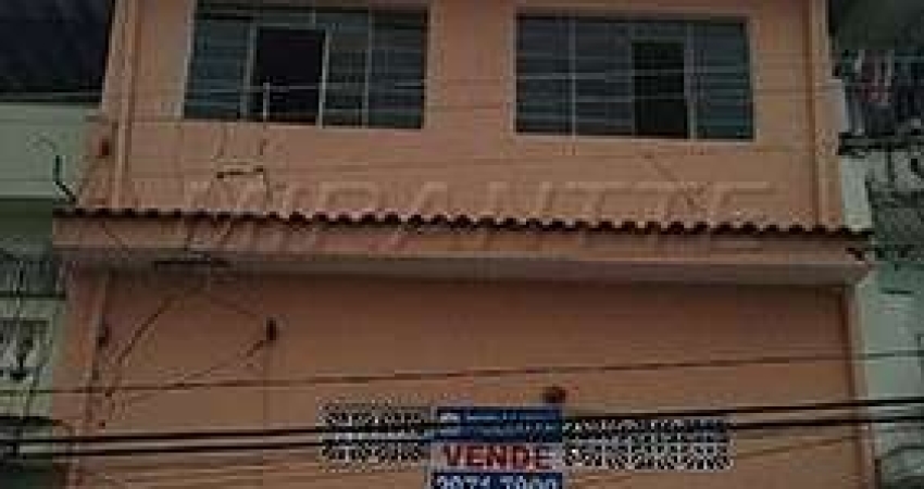 Sobrado de 120m² com 3 quartos em Jardim Joamar