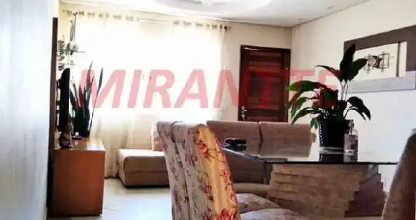 Sobrado de 105m² com 3 quartos em Vila Nova Cachoeirinha