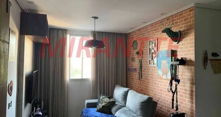 Apartamento de 54m² com 2 quartos em Parque Novo Mundo