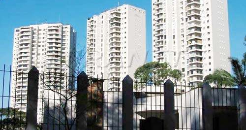 Apartamento de 371m² com 4 quartos em Chácara Flora