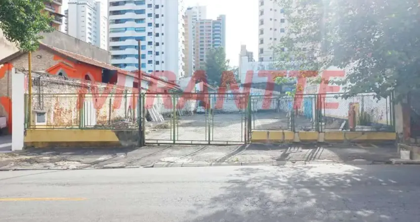 Terreno em condomínio fechado à venda na Rua Altinópolis, Água Fria, São Paulo