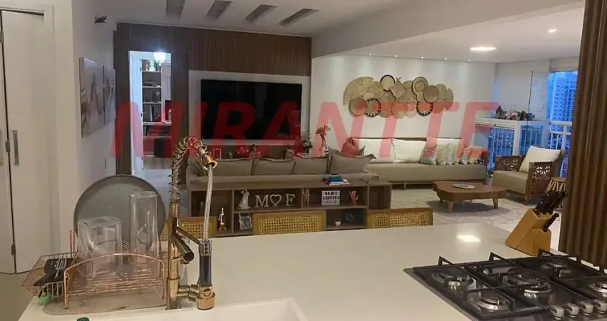 Apartamento de 120m² com 3 quartos em Santa Teresinha