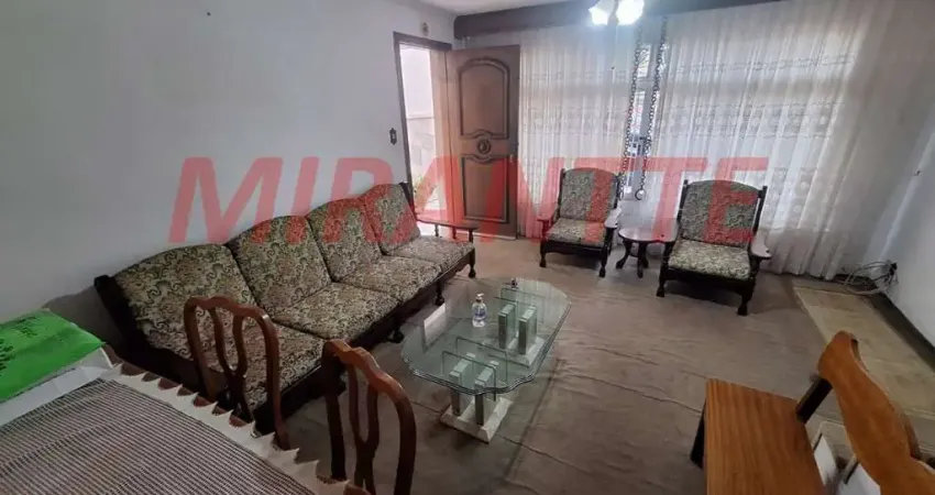 Sobrado de 147m² com 2 quartos em Água Fria