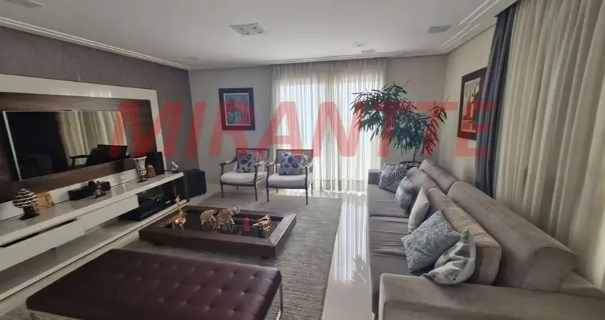 Apartamento de 400m² com 4 quartos em Santa Teresinha