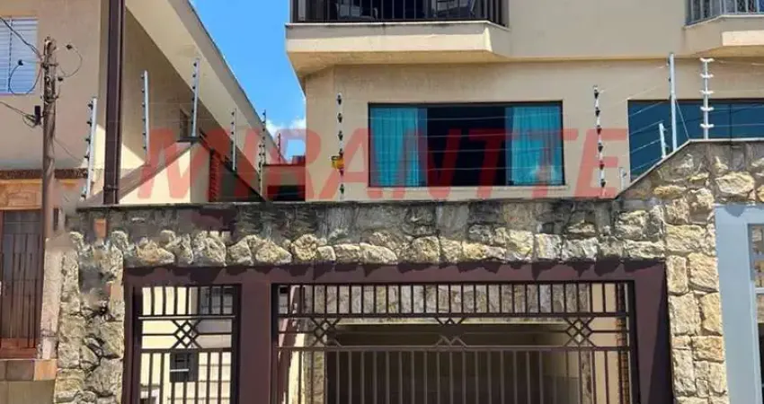 Sobrado de 179m² com 3 quartos em Parque Sao Domingos