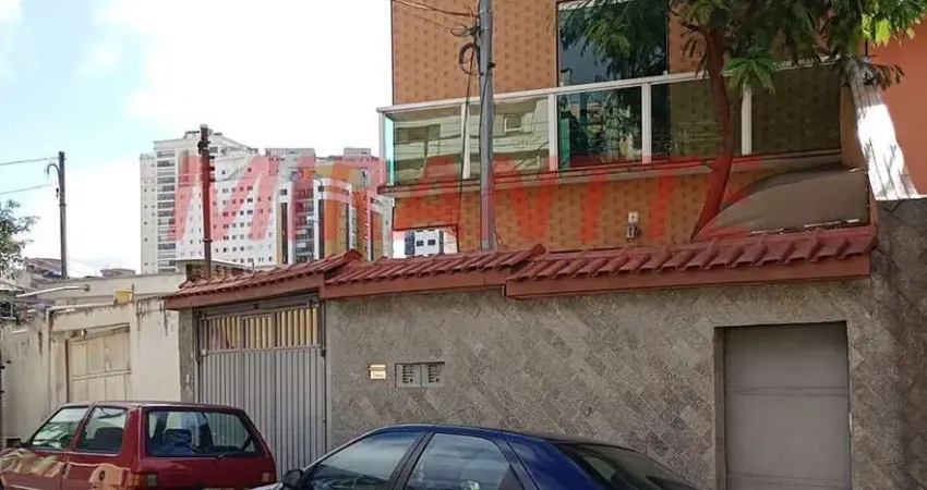 Sobrado de 280m² com 3 quartos em Santana