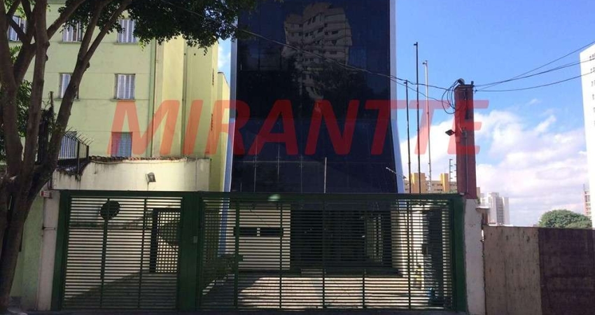 Comercial de 1454m² em Santana