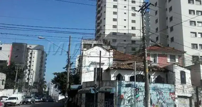 Casa comercial à venda na Rua Voluntários da Pátria, Santana, São Paulo