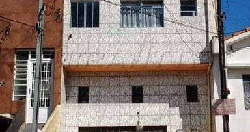 Comercial de 450m² em Vila Mazzei