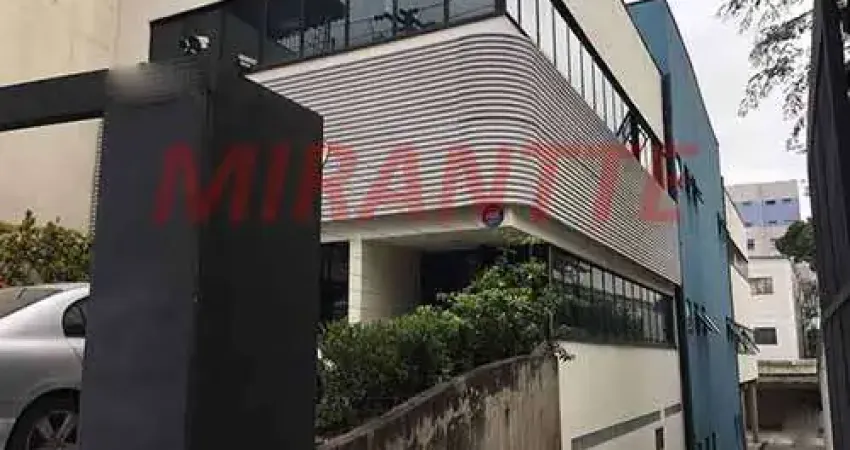 Comercial de 868m² em Santa Terezinha