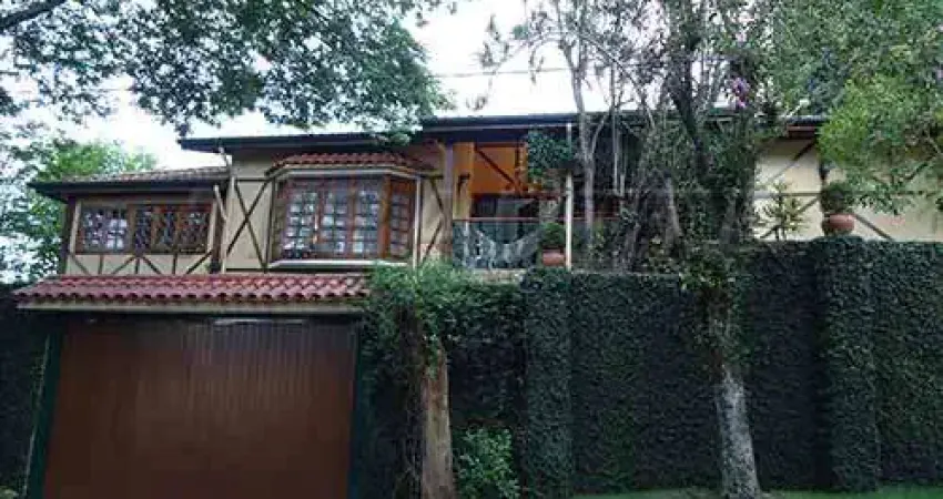 Casa com 5 quartos à venda na Rua Tenente Moura, Horto Florestal, São Paulo
