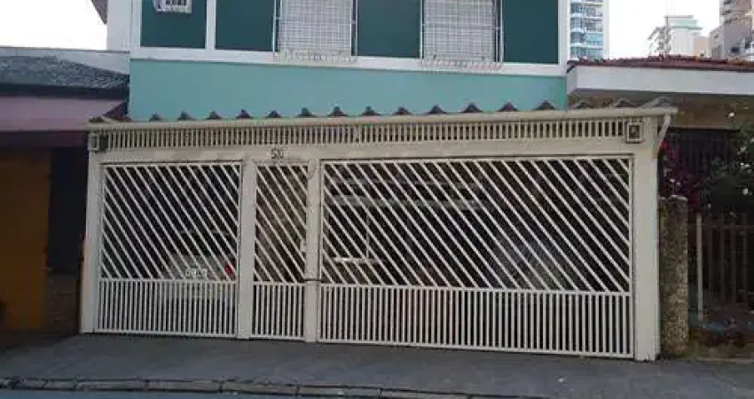 Sobrado de 230m² com 3 quartos em Água Fria
