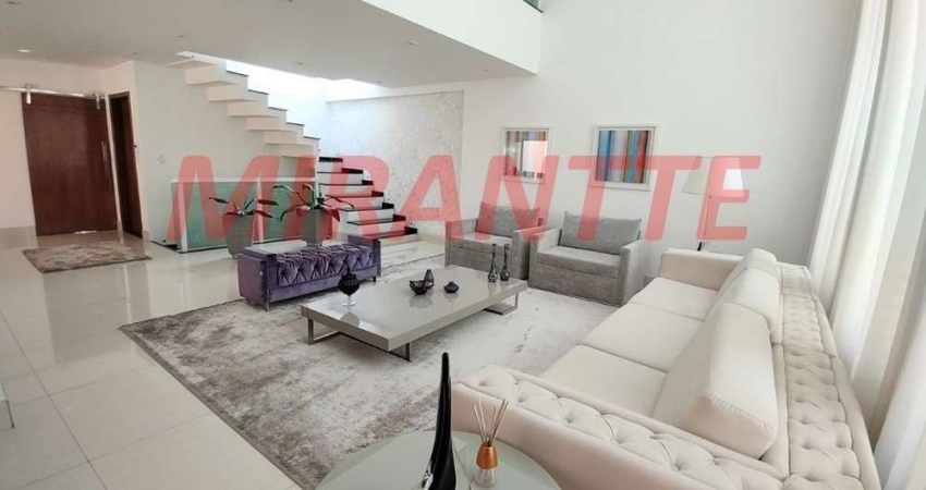 Sobrado de 356m² com 3 quartos em Jardim Kherlakian