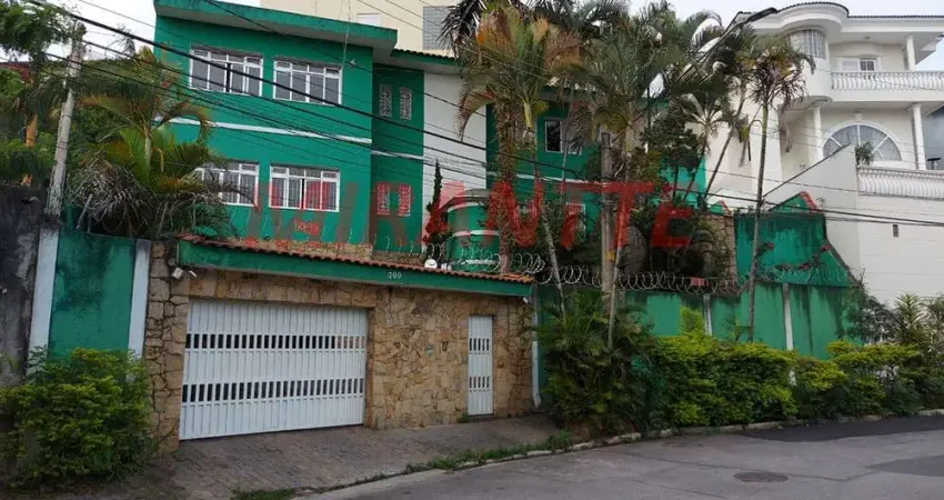 Sobrado de 294m² com 6 quartos em Jardim Guapíra