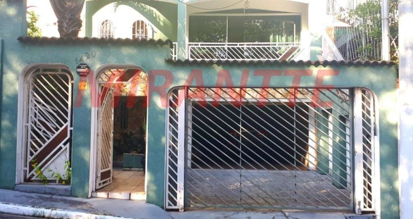 Sobrado de 317m² com 4 quartos em Horto Florestal