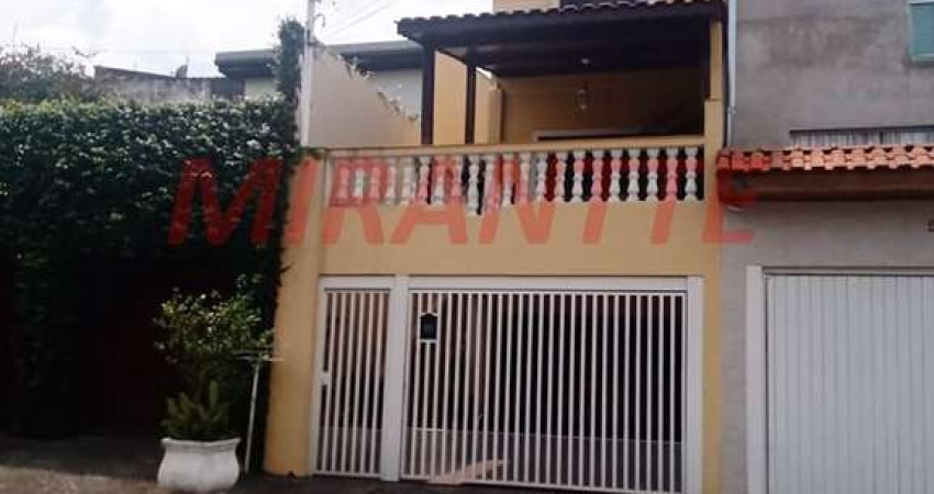 Sobrado de 165m² com 4 quartos em Vila Nova Galvão