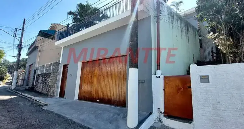 Sobrado de 140m² com 3 quartos em Horto Florestal