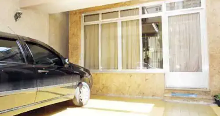 Sobrado de 122m² com 3 quartos em Santana