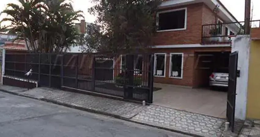 Sobrado de 400m² com 5 quartos em Jardim Virginia Bianca