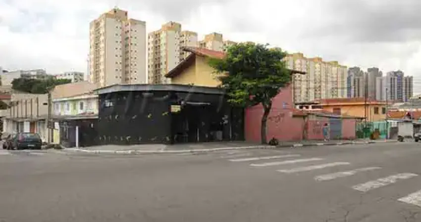 Sobrado com 2 quartos em Cachoeirinha