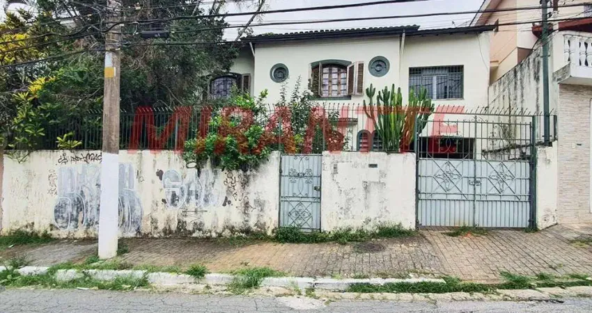 Sobrado de 378m² com 3 quartos em Vila Mariza Mazzei