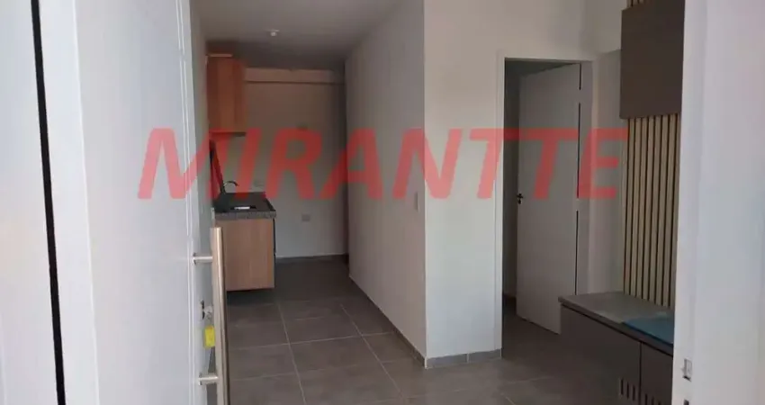 Apartamento de 42m² com 2 quartos em Vila Mazzei