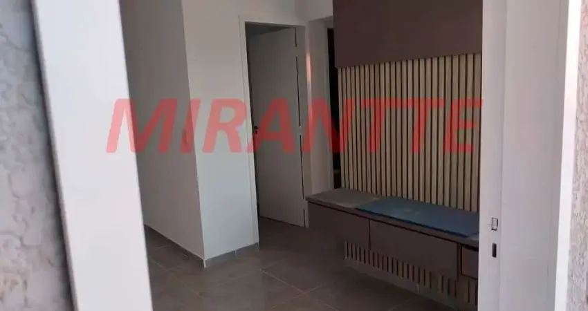 Apartamento de 45m² com 2 quartos em Vila Mazzei