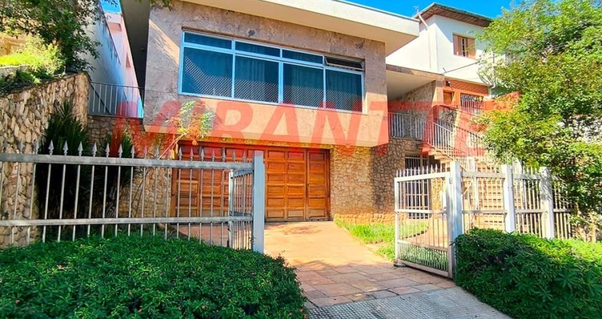 Casa terrea de 352m² com 4 quartos em Água Fria