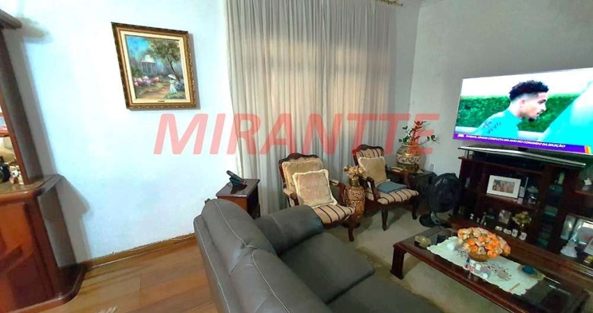 Sobrado de 205m² com 3 quartos em Jardim Virginia Bianca