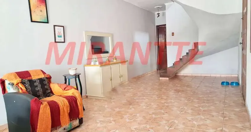 Sobrado de 250m² com 3 quartos em Jardim Primavera (Zona Norte)