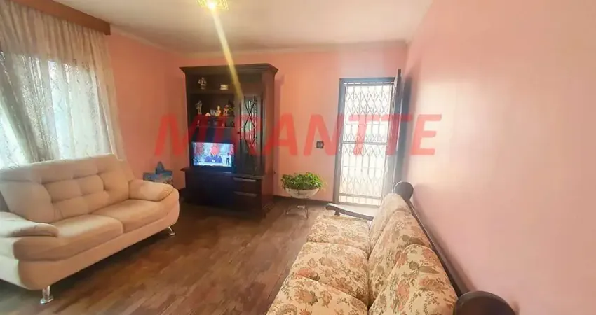 Sobrado de 200m² com 3 quartos em Vila Mazzei