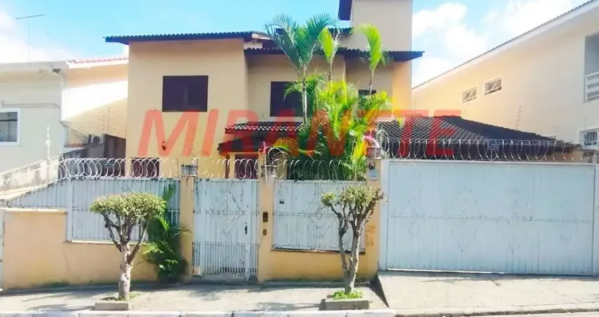 Sobrado de 300m² com 3 quartos em Jardim Virginia Bianca