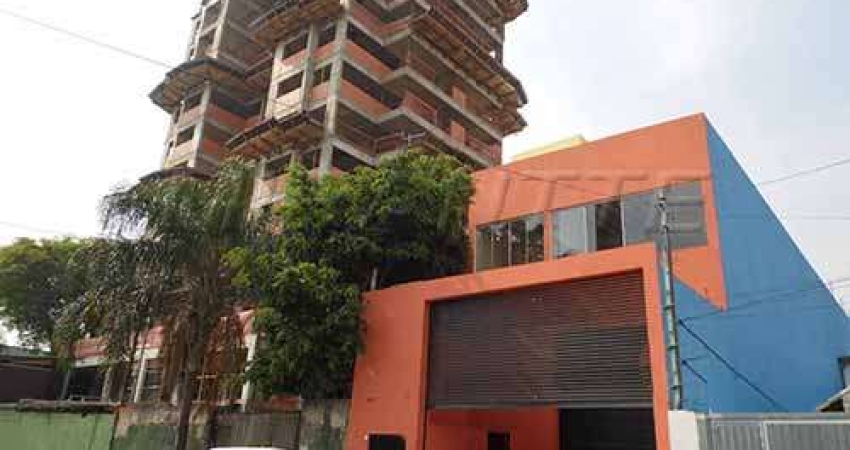 Comercial de 375m² em Vila Guilherme