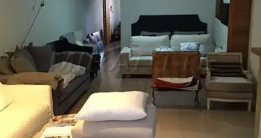 Casa comercial à venda na Rua Teixeira Leite, Liberdade, São Paulo