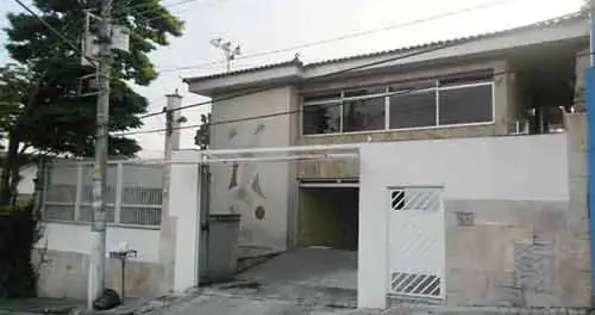 Casa com 3 quartos à venda na Rua Certosinos, Jardim São Bento, São Paulo